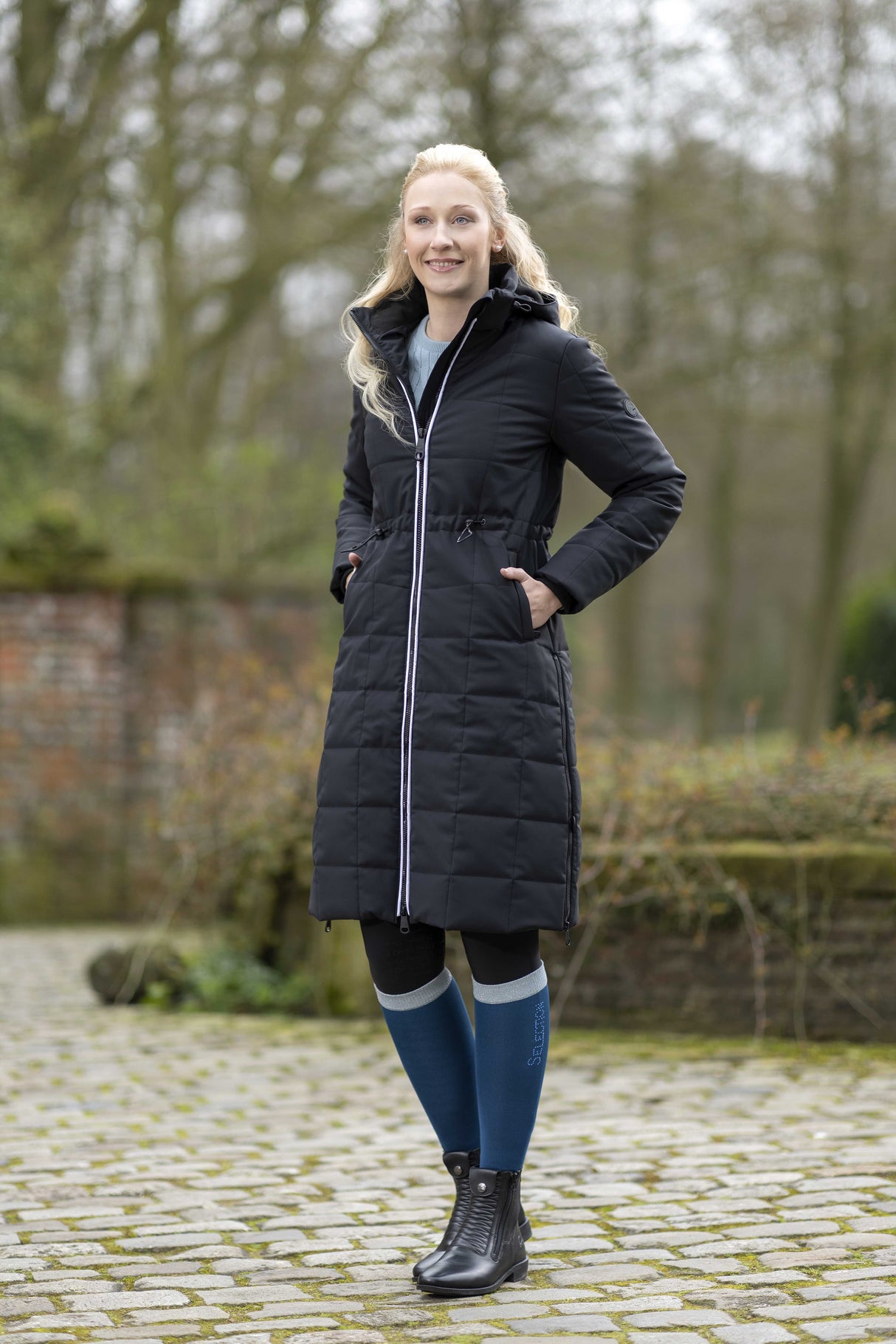 HKM Coat -Honey- With Powerbank #colour_black