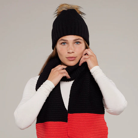 Toggi Thornton Knitted Bobble Hat #colour_black