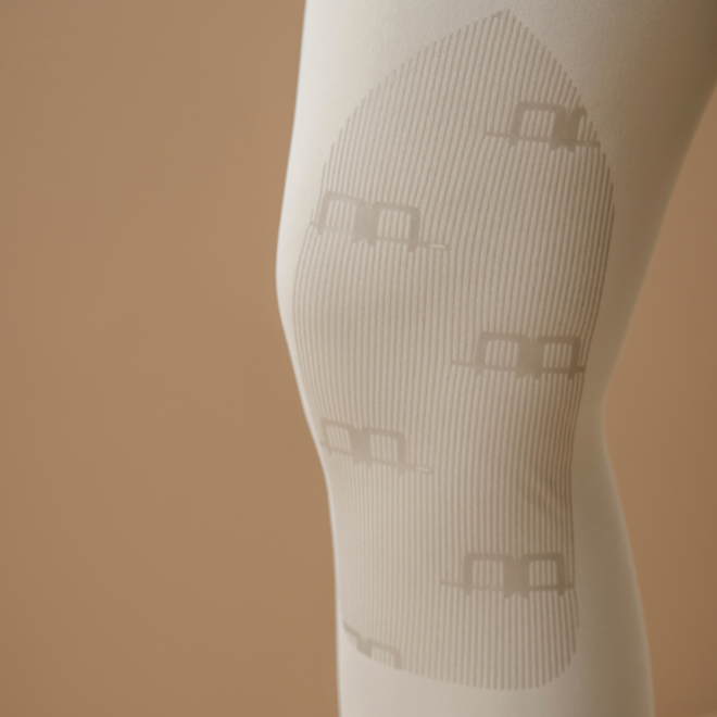 Alessandro Albanese Fina Knee Grip Brushed Hybrid Breech #colour_core-beige