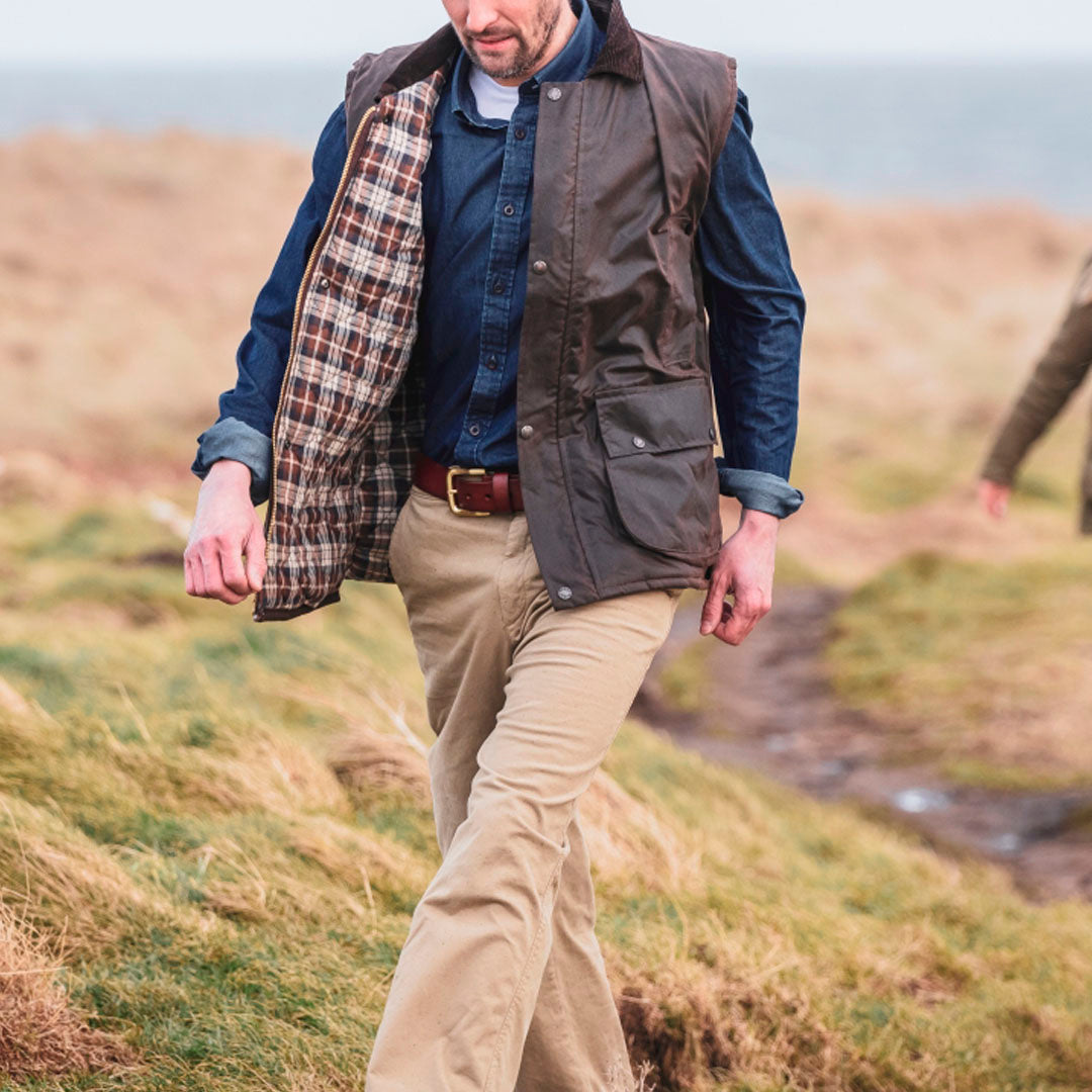 Hoggs of Fife Archerfield Men's Denim Shirt #colour_dark-wash