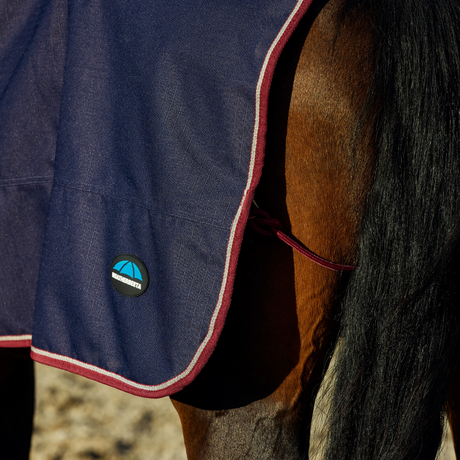 Weatherbeeta Essential Fleece Lined Quarter Sheet #colour_navy-burgundy