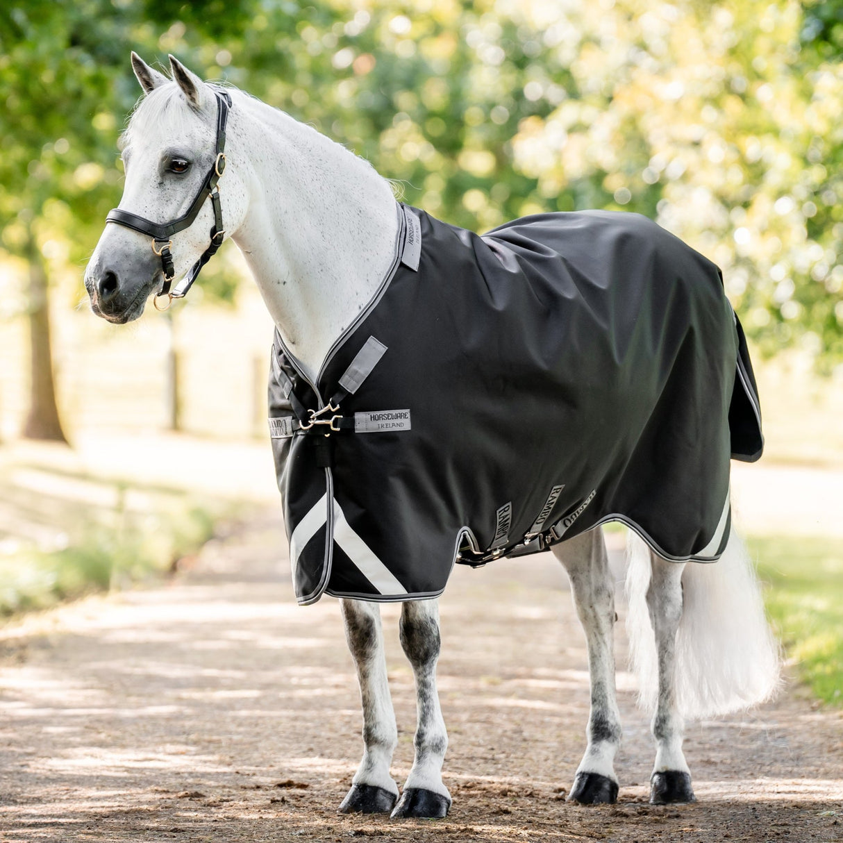 Horseware Ireland Rambo Supreme 1680D Turnout Vari-Layer 450g #colour_black-thunderstorm-grey-silver