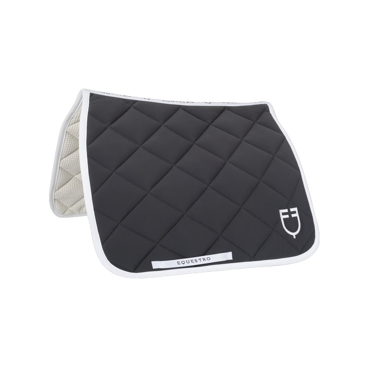 Dressage saddle pad with diamond quilting
