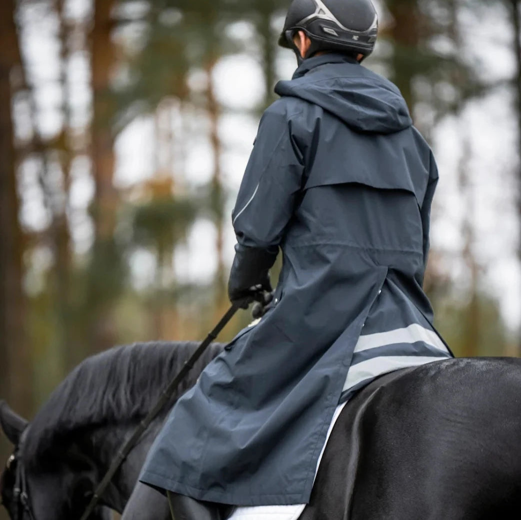 Stierna Men's Sky Rain Coat #colour_midnight-navy